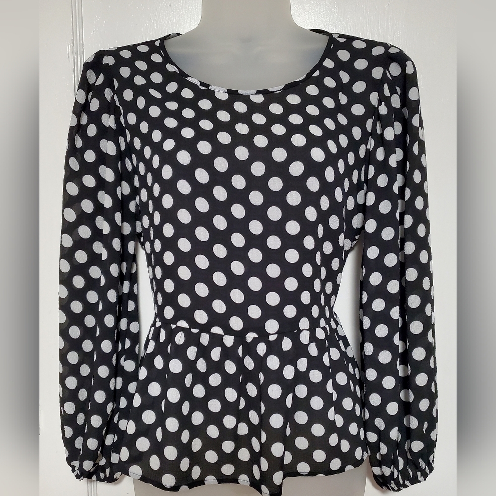 NWT Express b&w polka dot peplum top, sz M